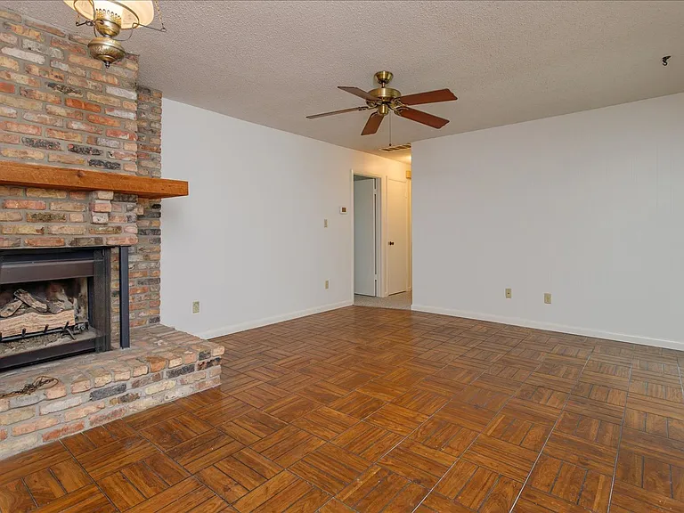 1192 Lady Susan Dr — Photo 13