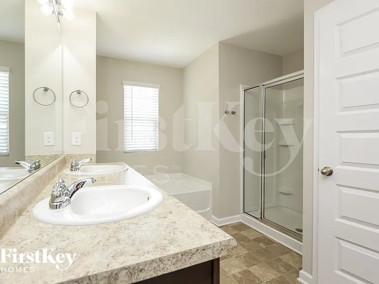2102 Massey Ln — Photo 11
