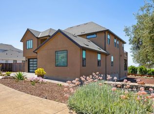 2002 Bluesage Ct, Santa Rosa, CA 95403