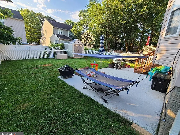 133 Myrtle Ave — Photo 18