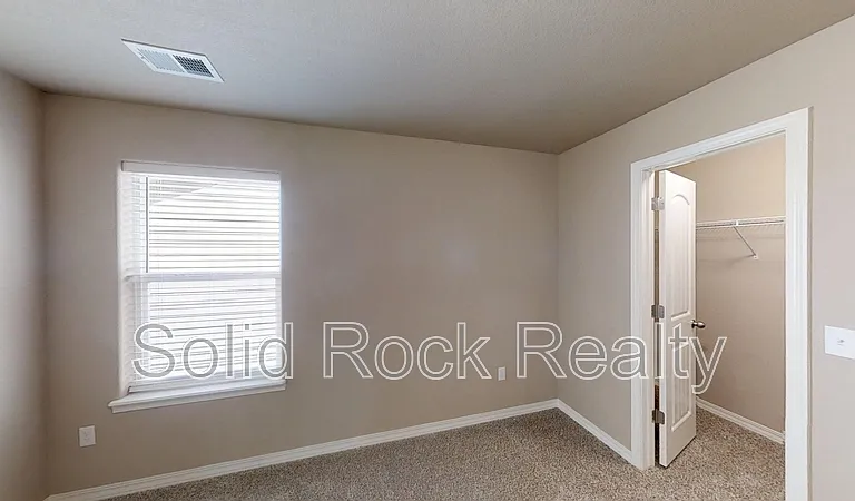 7618 Cat Tail Creek Dr — Photo 17