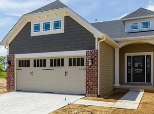2263 Cournier St, Saint Charles, MO 63301