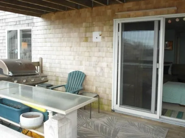 4 Highland Ter APT 409, Plymouth, MA 02360