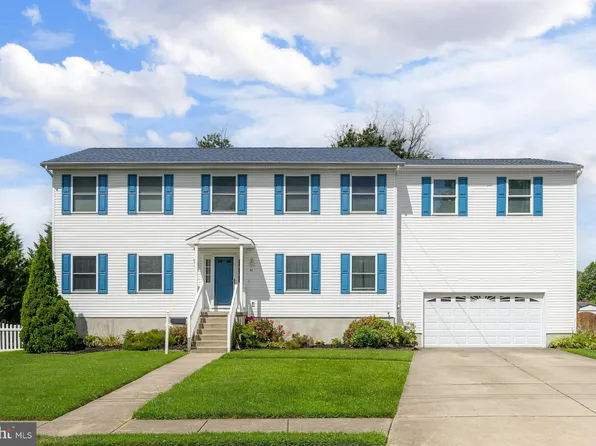 85 Adalisa Ave, Gibbstown, NJ 08027