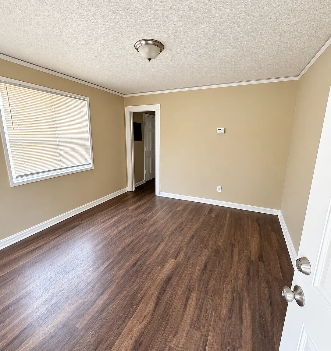 2 bed, $850 — Photo 4