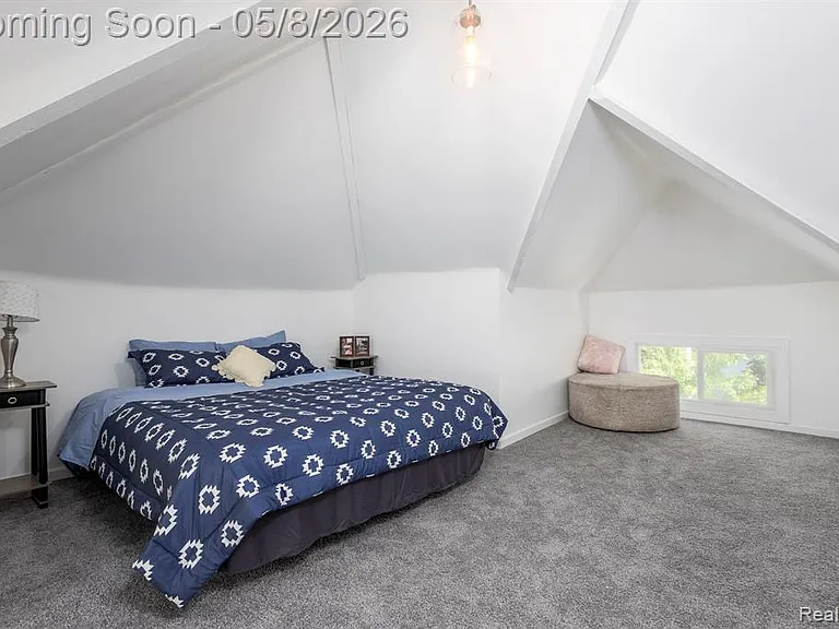 120 Woodland St — Photo 45