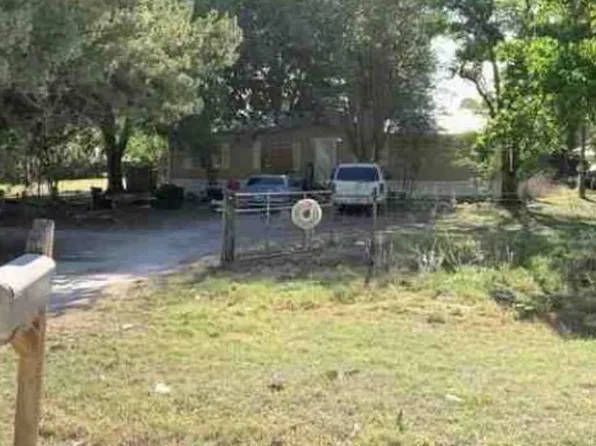 8560 SW 25th Ave, Trenton, FL 32693