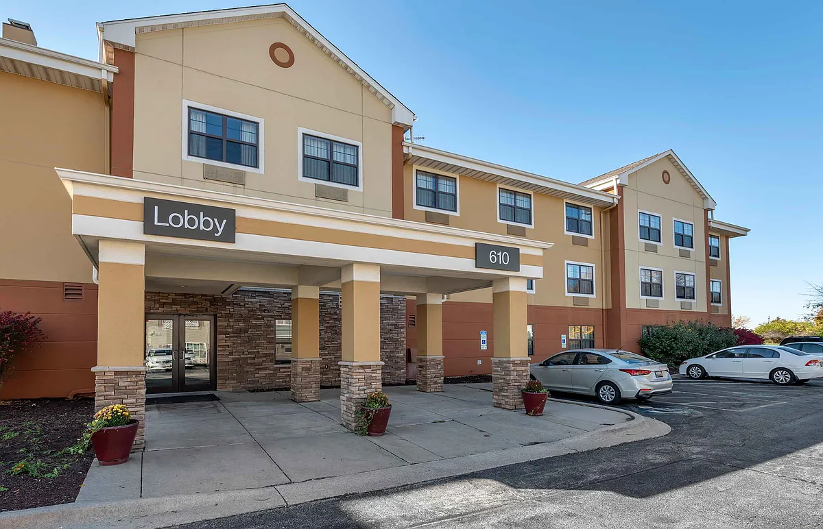 Exterior - Champaign - Urbana