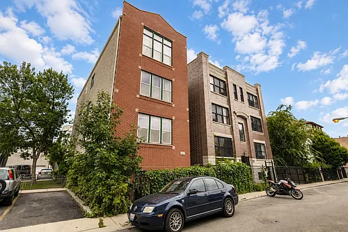 1267 N Honore St #1 Photo 1 1267 N Honore St #1 Photo 1