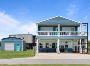 121 Kade Ln, Lake Charles, LA 70607