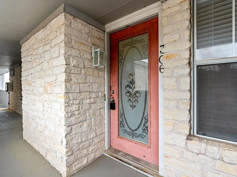 2520 Quarry Rd #306 — Photo 3