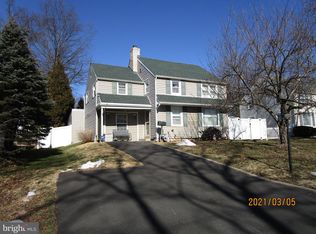 113 Paper Mill Rd, Oreland, PA 19075