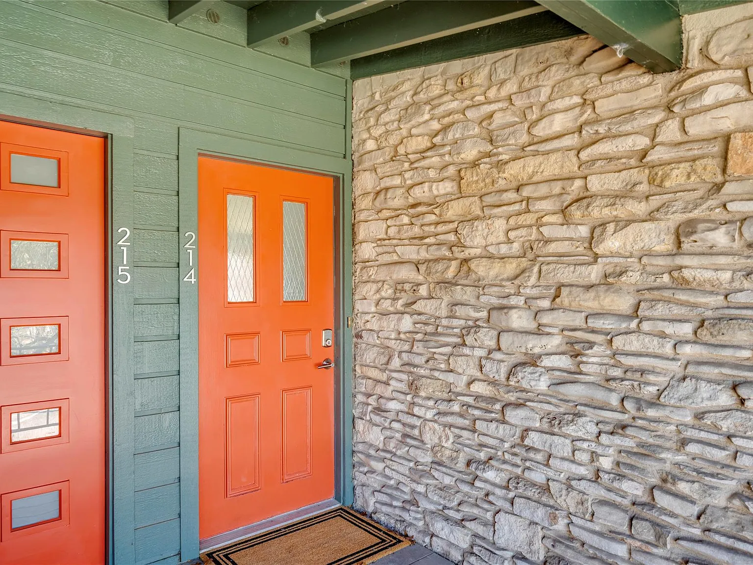 1 bed, 1.0 bath, 611 sqft, $1,400 — Photo 3