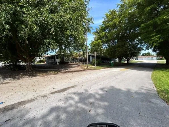 335 NE 114th St, Miami, FL 33161