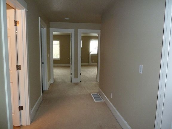 Hallway bedrooms