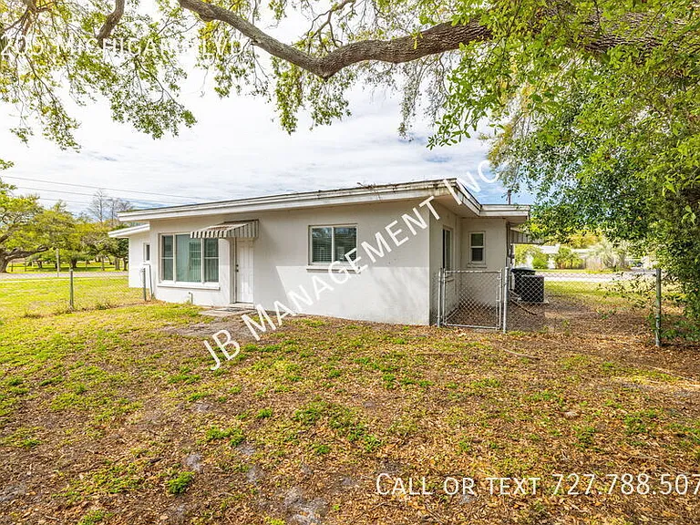 1205 Michigan Blvd — Photo 28