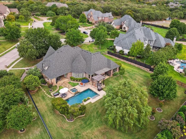 2421 Southern Hills Ct, Keller, TX 76248