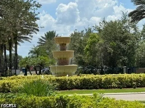 8706 Athena Ct, Lehigh Acres, FL 33971