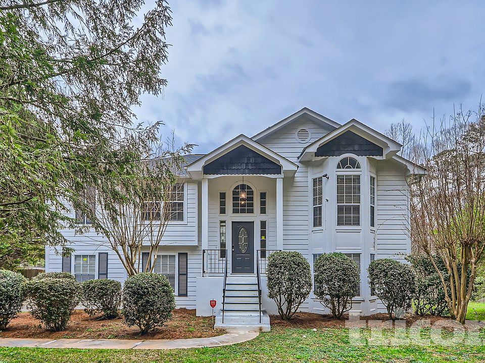 1st image of 56 Park Timbers Dr