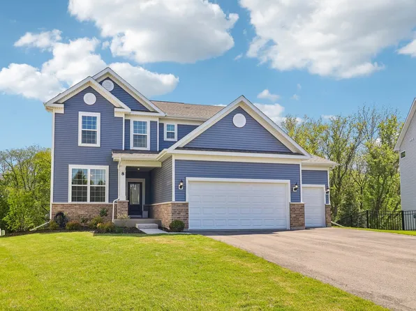 8 Liam Ct, Algonquin, IL 60102