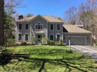 22 Lockwood Dr, Kennebunk, ME 04043