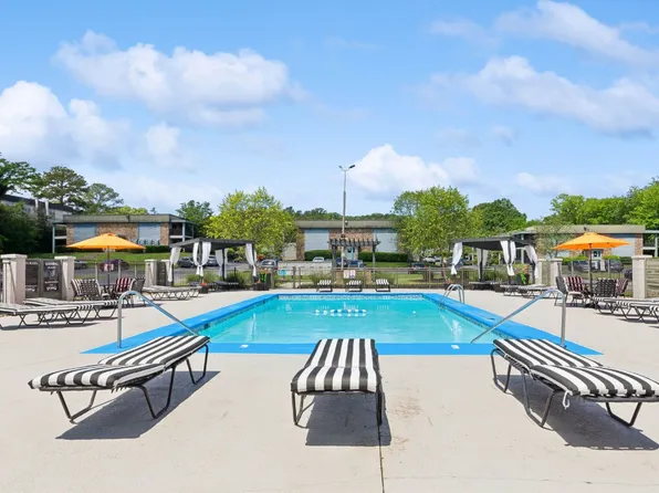 The Grove at Hickory Valley