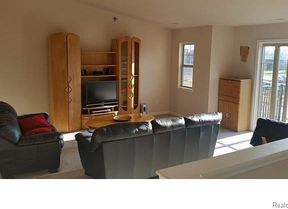 2nd image of 108 Legato Dr #1