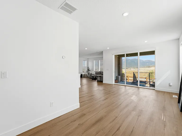 459 E Rimrock Ln — Photo 44
