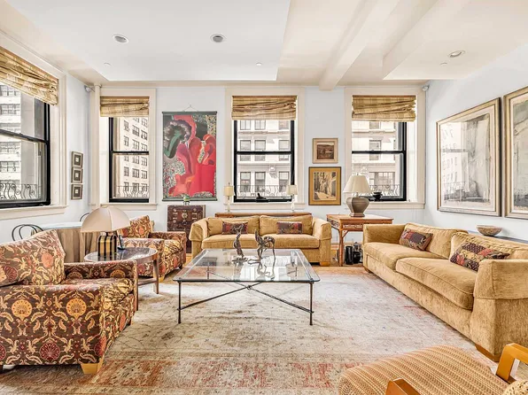 73 5th Ave APT 3A, New York, NY 10003