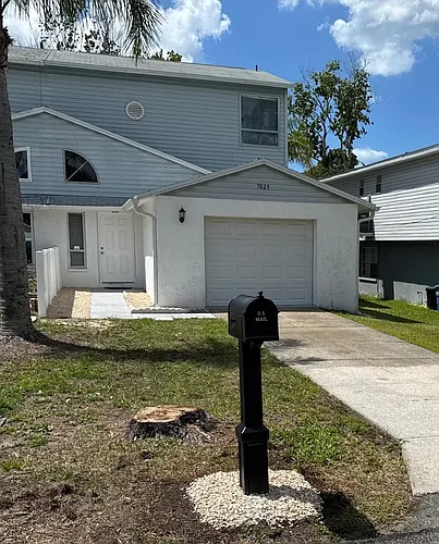 7023 Oakwood Dr #3 Photo 1