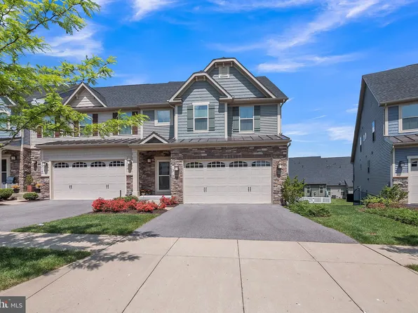 1312 Pennington Dr, Brunswick, MD 21716