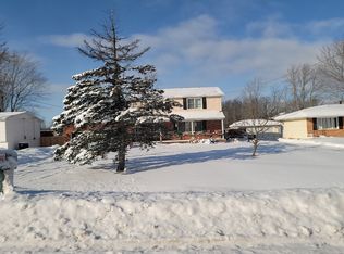 1226 Baseline Rd, Grand Island, NY 14072