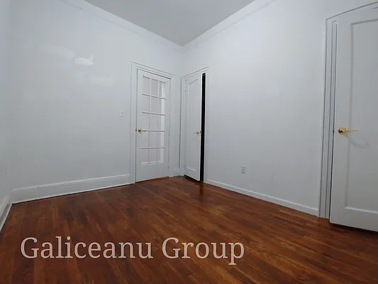 Rented by Lexington Real Estate Group | media 31