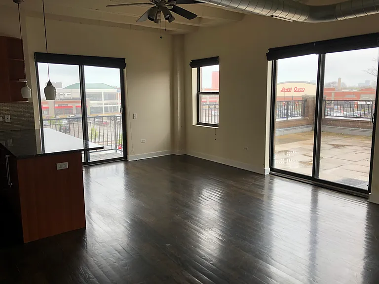1791 W Howard St #3 — Photo 5