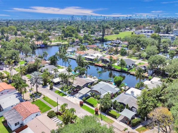 2730 Scott St, Hollywood, FL 33020