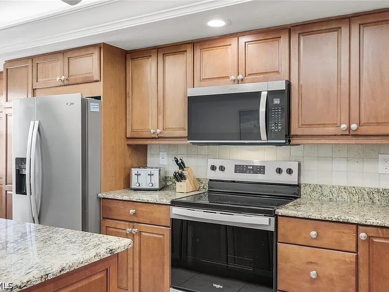 2445 W Gulf Dr #32E — Photo 13