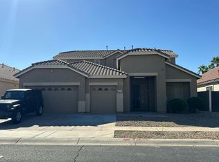 8815 W Carole Ln, Glendale, AZ 85305