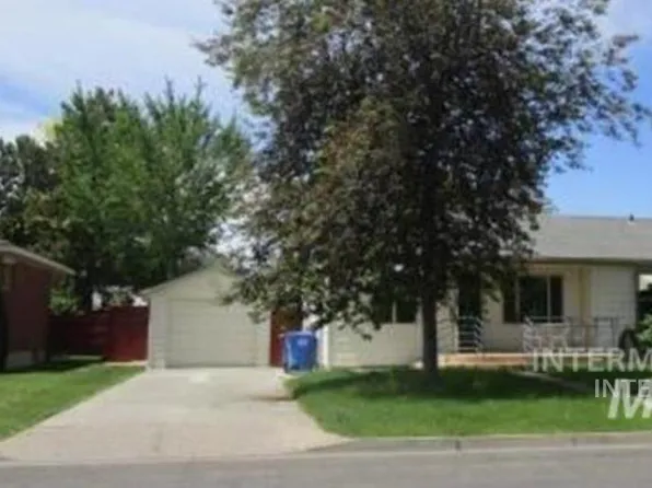 355 Pierce St, Twin Falls, ID 83301