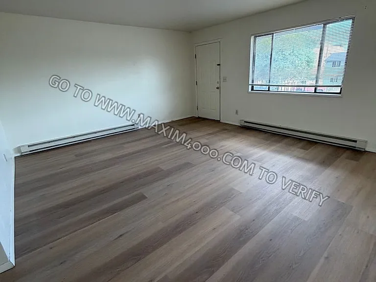 2904 Dawn Drive — Photo 3