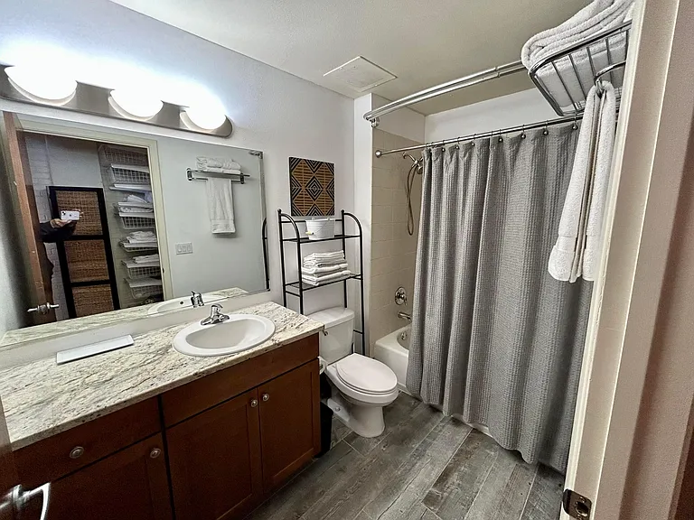 1503 Central Ave NW #108D — Photo 10