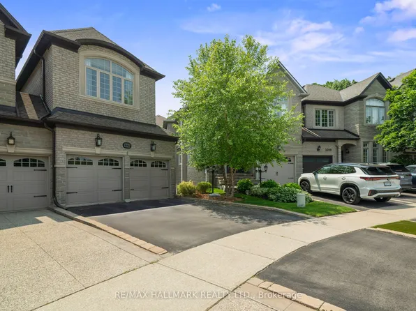 2092 Pinevalley Cres, Oakville, ON L6H 6L8