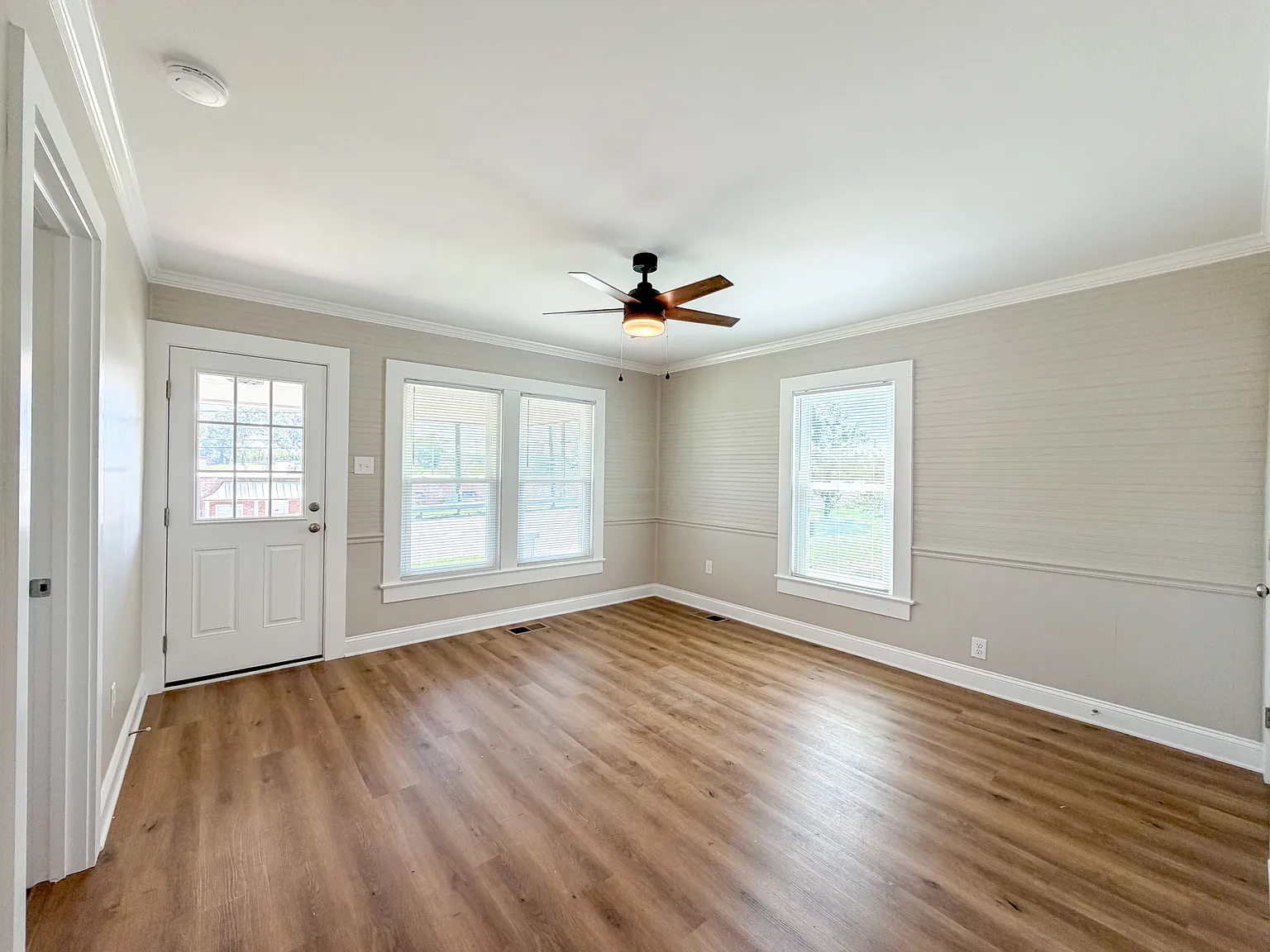 3 bed, 1344 sqft, $1,500 — Photo 4