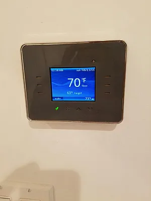 Rented by Real Team Brokerage | media 76