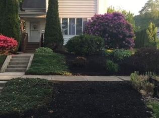 264 W 2nd St, Corning, NY 14830