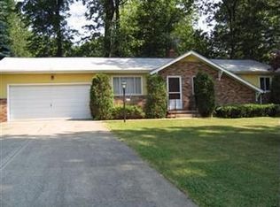 1597 Lillian Rd, Stow, OH 44224