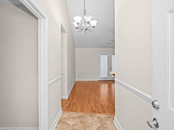 3rd image of 4119 Settlers Point