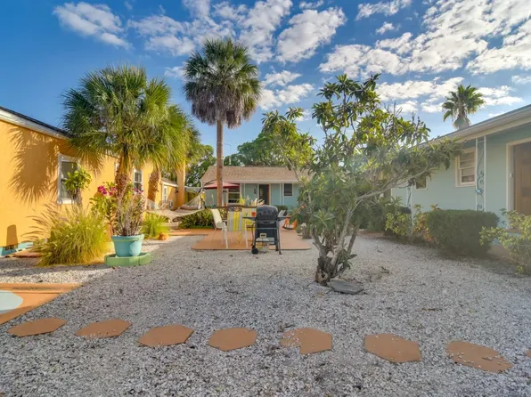 7225 Boca Ciega Dr, Saint Petersburg, FL