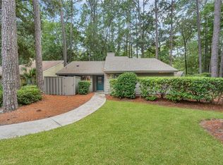 22 Fernwood Ct, Hilton Head Island, SC 29926