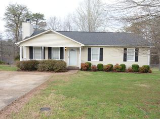 1009 Havelock Dr, Taylors, SC 29687