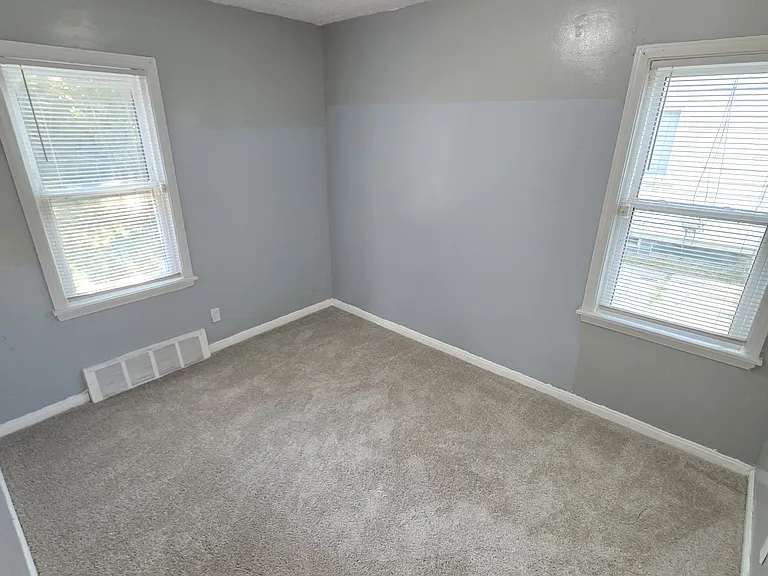 20145 Santa Barbara Dr — Photo 18